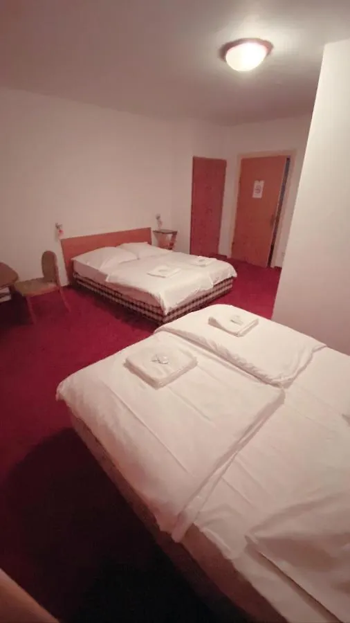 Maerkischer Hof Hotel Berlin