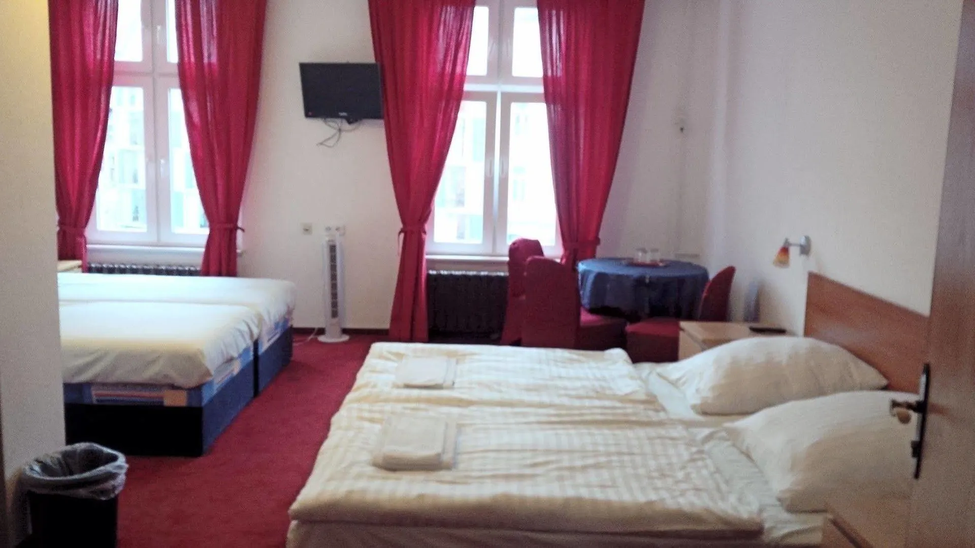 Maerkischer Hof Hotel Berlin 3*,