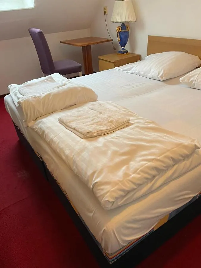 Märkischer Hof Hotel Berlin 3*,  Deutschland